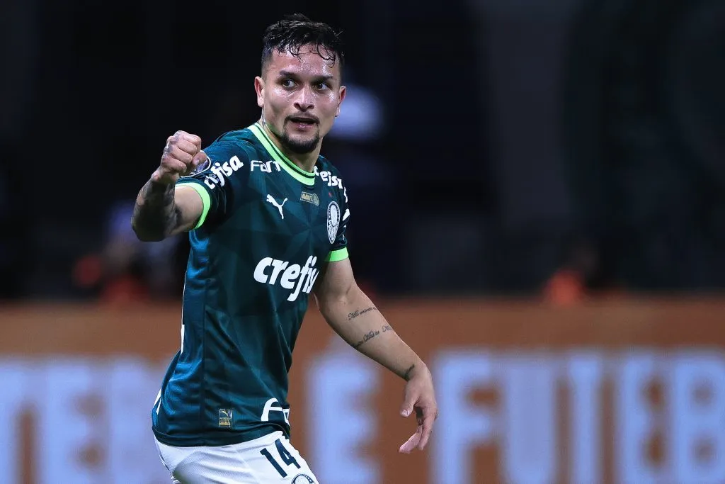 Artur em ação no Allianz Parque. O camisa 14 fez 39 jogos pelo Palmeiras e marcou 10 gols na temporada – Foto: Ettore Chiereguini/AGIF