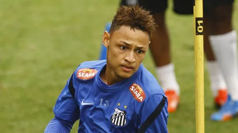 Cria do Santos novamente frustrou uma equipe - Foto: Ricardo Saibun/AGIF.