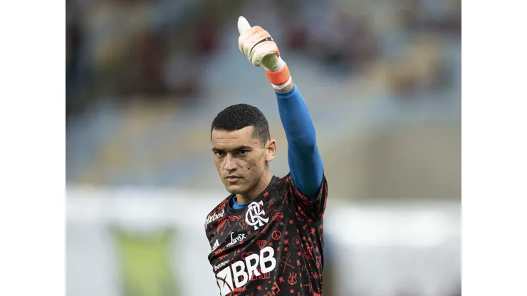 Santos foi titular no ano passado e perdeu espaço em 2023. Foto: Jorge Rodrigues/AGIF