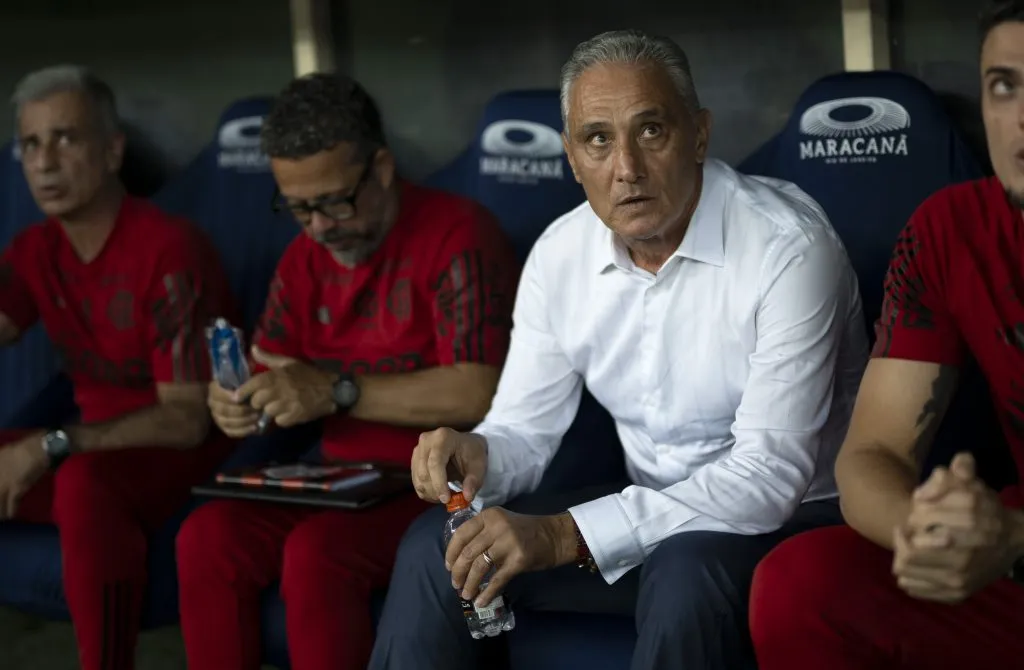 Tite técnico do Flamengo durante partida no estádio Maracanã pelo campeonato Brasileiro A 2023. Foto: Jorge Rodrigues/AGIF