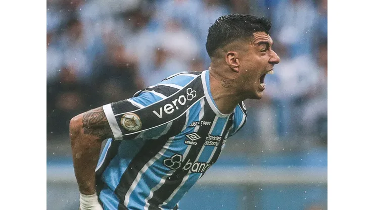 Luis Suarez jogador do Gremio durante partida contra o Corinthians no estadio Arena do Gremio pelo campeonato Brasileiro A 2023. Giancarlo Santorum/AGIF