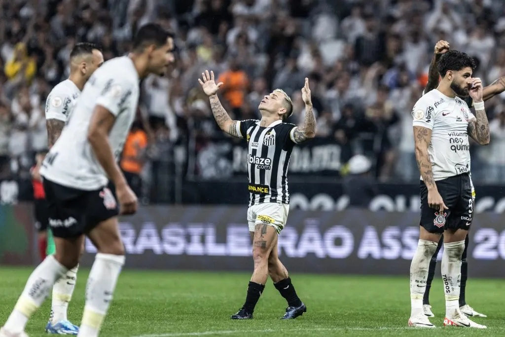 Soteldo jogador do Santos durante partida contra o Corinthians no estadio Arena Corinthians pelo campeonato Brasileiro A 2023. Foto: Abner Dourado/AGIF