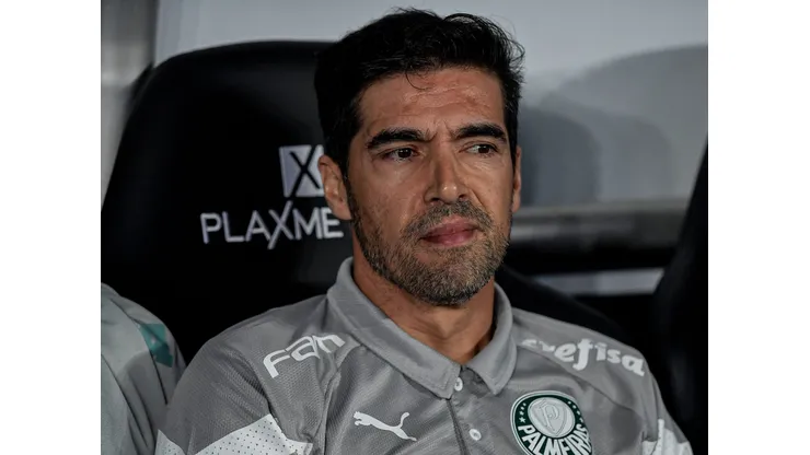 Abel Ferreira tem 'dor de cabeça' com titular no Palmeiras - Foto: Thiago Ribeiro/AGIF