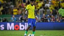 Foto: Staff Images / CBF - Emerson Royal falou sobre Diniz