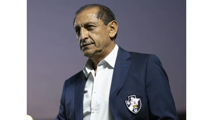 Ramon Diaz tecnico do Vasco durante partida contra o America-MG no estadio Sao Januario pelo campeonato Brasileiro A 2023. Jorge Rodrigues/AGIF