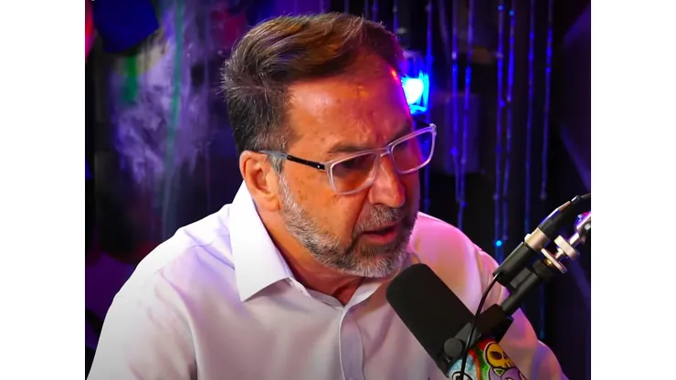 Augusto Melo, candidato à presidência do Corinthians, durante entrevista ao podcast inteligencialtda Reprodução/inteligencialtda