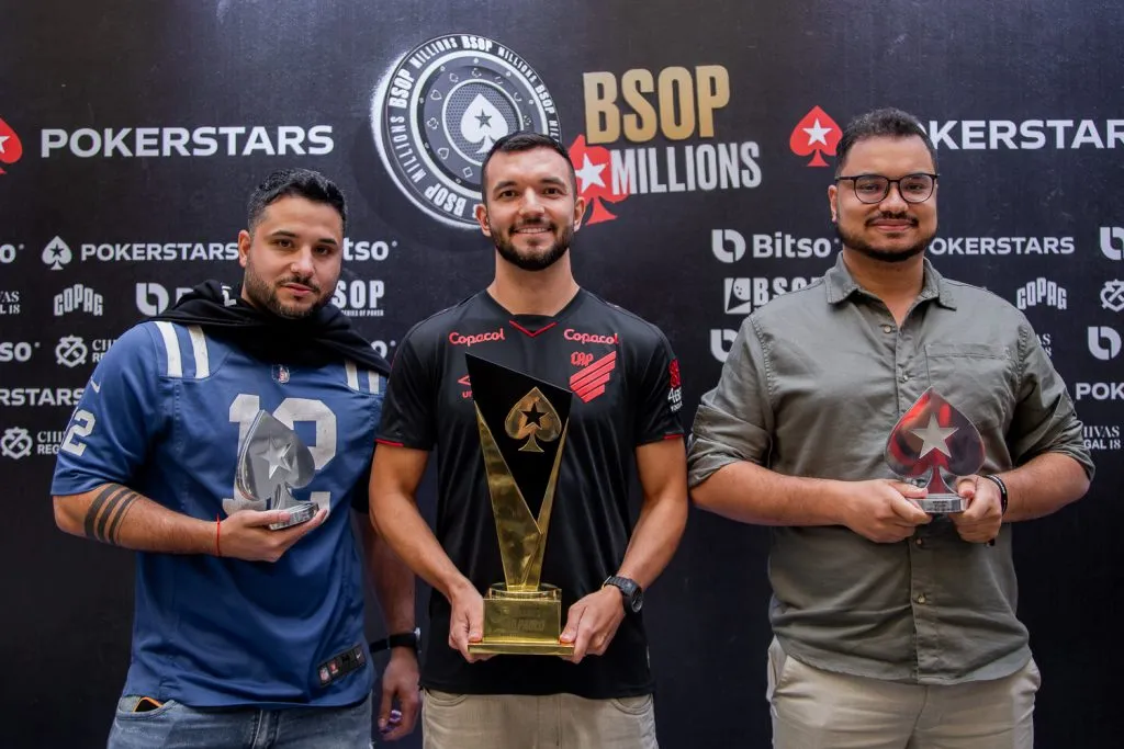 Pódio do Main Event LAPT (Foto: Divulgação/LAPT)