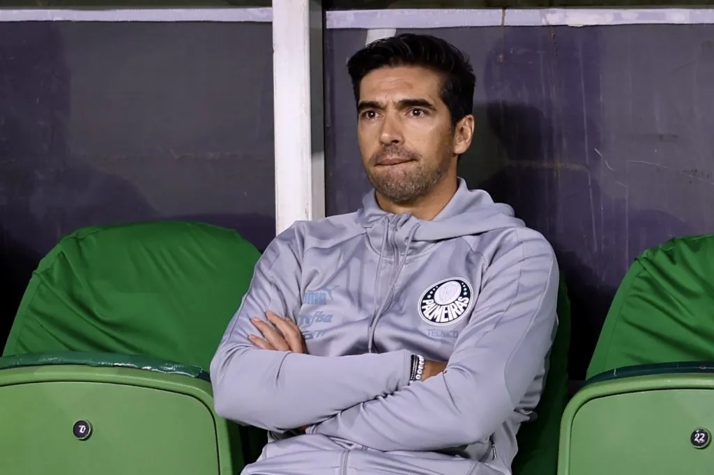 Abel Ferreira tecnico do Palmeiras durante partida contra o Boca Juniors no estadio Arena Allianz Parque pelo campeonato Libertadores 2023. Foto: Marcello Zambrana/AGIF