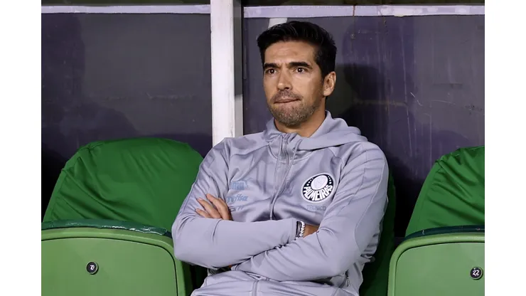 Abel Ferreira pode perder + 1 volante em 2024. Foto: Marcello Zambrana- AGIF