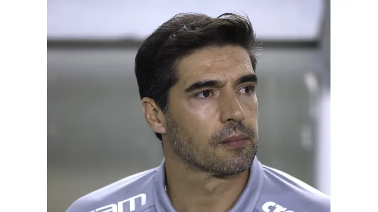 Vidente indica destino de Abel Ferreira para 2024. Foto: Marcello Zambrana/AGIF