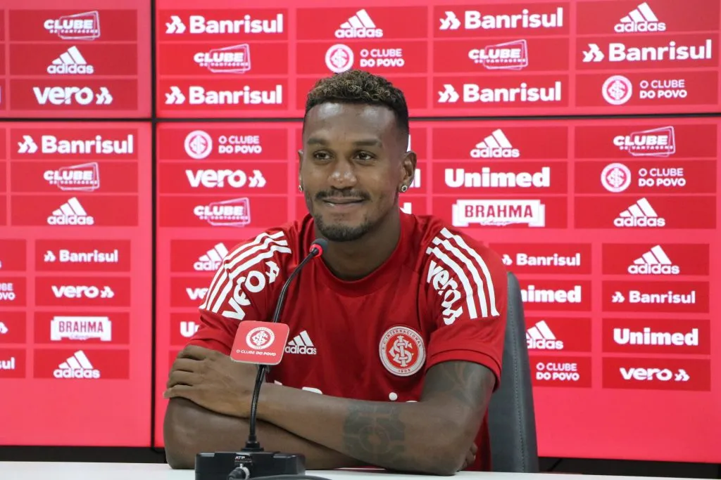 Edenílson revelou ser ter sido contra a demissão de Abel Braga para a chegada de Miguel Ángel Ramírez ao Internacional. Foto: Ricardo Duarte- Flickr Internacional