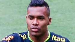 Alex Sandro é uma possibilidade no Flamengo para 2024. Foto: Marcello Zambrana/AGIF
