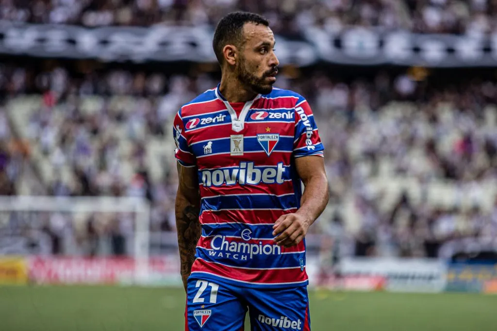 Torcida do Palmeiras quer a contratação de Moisés. Foto: Lucas Emanuel/AGIF