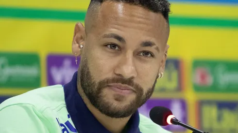 Atitude de Neymar e Diniz chamou atenção de ex-jogador - Foto: Fernando Torres/AGIF