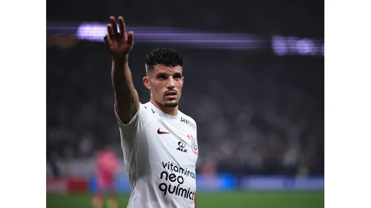 Rafael Ramos jogador do Corinthians durante partida contra o Universitario no estadio Arena Corinthians pelo campeonato Copa Sul-Americana 2023. Foto: Ettore Chiereguini/AGIF