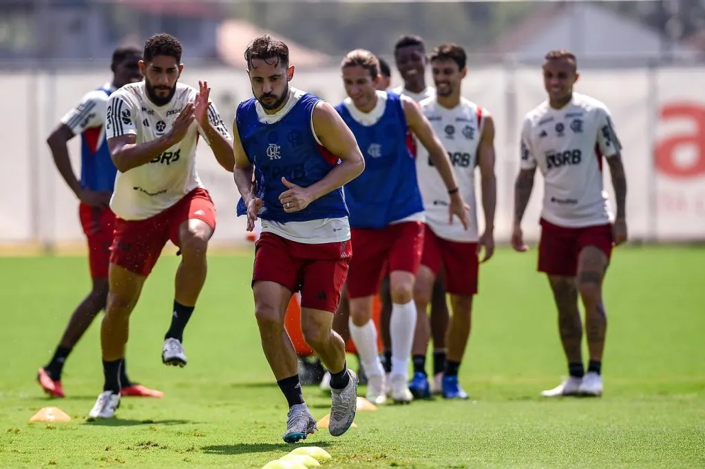 Elenco do Flamengo treinando no Ninho do Urubu durante a Data Fifa. Foto: Marcelo Cortes / Flamengo