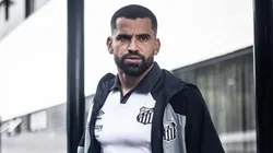 Rincón se lesionou seriamente nas Eliminatórias pela Venezuela e preocupa DM do Peixe - Raul Baretta/Santos