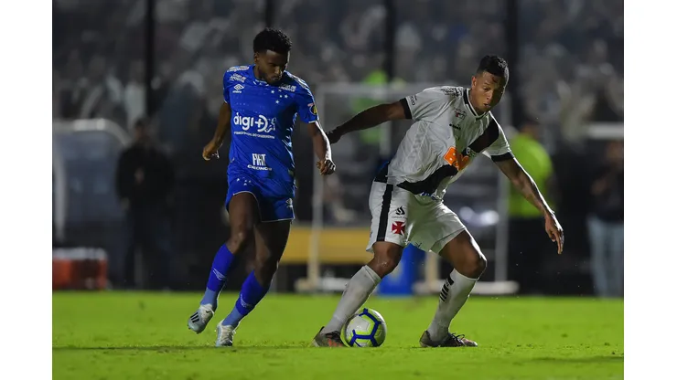 Guarin foi decisivo em vitória do Vasco em 2019. Foto: Thiago Ribeiro/AGIF