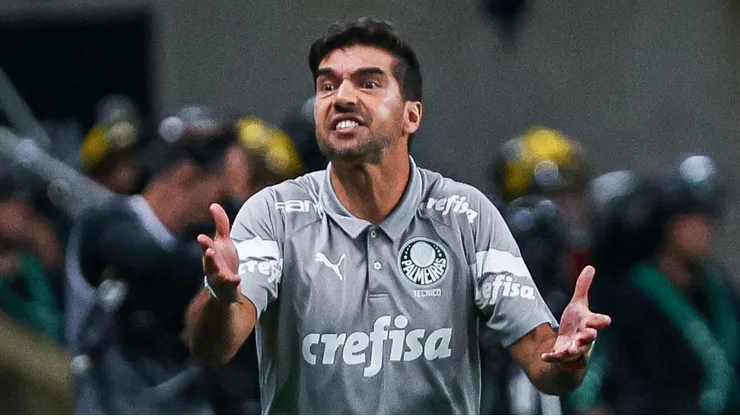 Técnico do Palmeiras se exaltou nas últimas entrevistas - Foto: Maxi Franzoi/AGIF