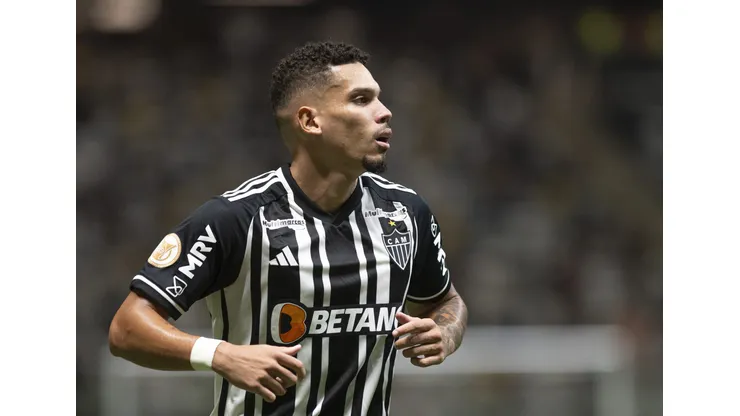 Paulinho jogador do Atletico-MG durante partida contra o Fluminense no estadio Arena MRV pelo campeonato Brasileiro A 2023. Foto: Alessandra Torres/AGIF