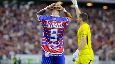 Lucero jogador do Fortaleza durante partida contra o Cruzeiro no estadio Arena Castelao pelo campeonato Brasileiro A 2023. Foto: Lucas Emanuel/AGIF