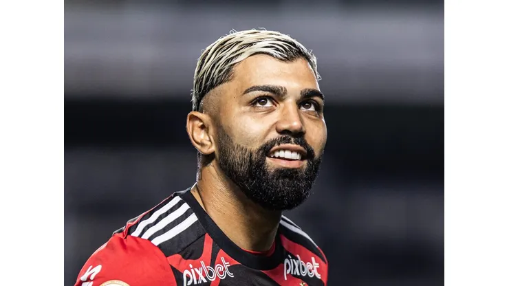 Gabigol durante jogo contra o Santos. Foto: Abner Dourado/AGIF