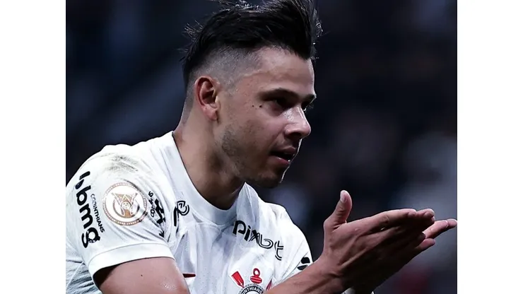 Foto: Fabio Giannelli/AGIF - Romero em partida do Corinthians pelo Campeonato Brasileiro