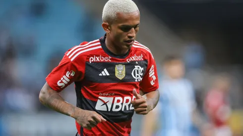 RS - PORTO ALEGRE - 26/07/2023 - COPA DO BRASIL 2023, GREMIO X FLAMENGO - Wesley jogador do Flamengo durante partida contra o Gremio no estadio Arena do Gremio pelo campeonato Copa do Brasil 2023. Foto: Pedro H. Tesch/AGIF