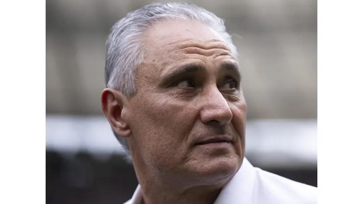 Foto: Jorge Rodrigues/AGIF - Tite comandando o Flamengo em partida no Campeonato Brasileiro