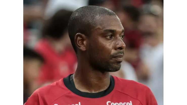 Fernandinho é o líder do elenco atual. Foto: Robson Mafra/AGIF