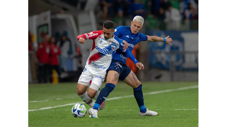 Yago Pikachu jogador do Fortaleza durante partida contra o Cruzeiro no estadio Mineirao pelo campeonato BRASILEIRO A 2023. Foto: Alessandra Torres/AGIF