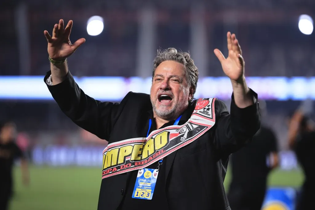 Foto: Ettore Chiereguini/AGIF – Júlio Casares foi elogiado por torcedores do São Paulo