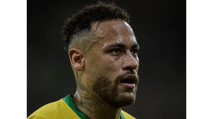 Foto: Thiago Ribeiro/AGIF - Neymar em partida pela Seleção Brasileira em 2022