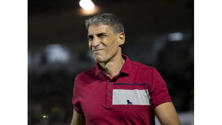 Vojvoda é o 2° técnico mais longevo da Série A. Foto: Jorge Rodrigues/AGIF