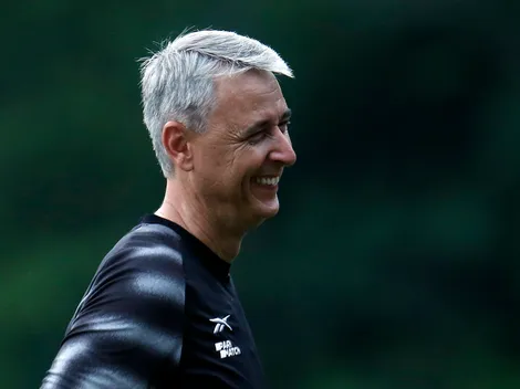 Tiago Nunes toma 1ª decisão no Botafogo sobre Joel Carli