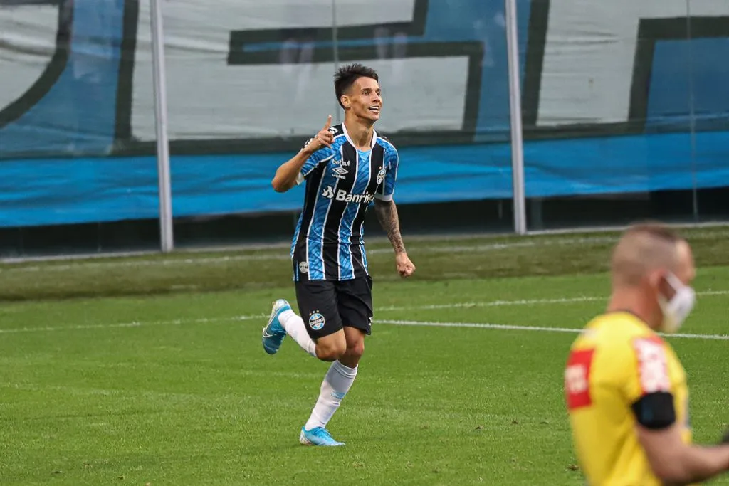 RS – Porto Alegre – 20/09/2020 – BRASILEIRO A 2020, GREMIO X PALMEIRAS – Ferreirinha jogador do Gremio comemora seu gol durante partida contra o Palmeiras no estadio Arena do Gremio pelo campeonato Brasileiro A 2020. Foto: Maxi Franzoi/AGIF