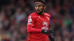 Gustavo Scarpa está na mira do Galo. Richard Heathcote/Getty Images)