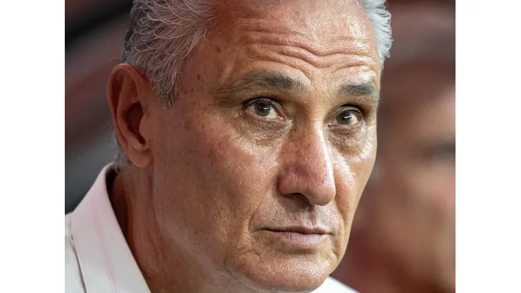 Tite no comando do Fla. Foto: Fernando Moreno/AGIF