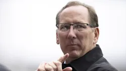 John Textor mandatário do Botafogo durante partida no Nilton Santos