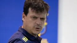 Técnico da Seleção recebeu críticas após "ignorar" o Santos -Foto: Thiago Ribeiro/AGIF