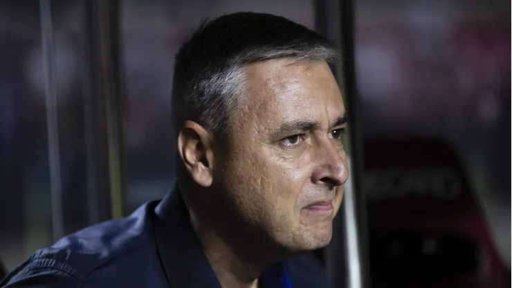 Tiago Nunes, enquanto tecnico do Corinthians durante partida contra o Sao Paulo no estadio Morumbi pelo campeonato Paulista 2020. Daniel Vorley/AGIF