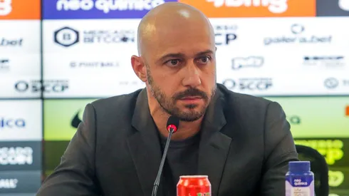 Alessandro está prestes a se complicar após atitude intempestiva - Foto: Rodrigo Coca - Agência Corinthians