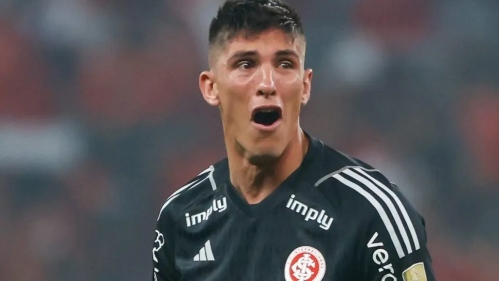 Rochet está jogando com Luiz Erbes/AGIF