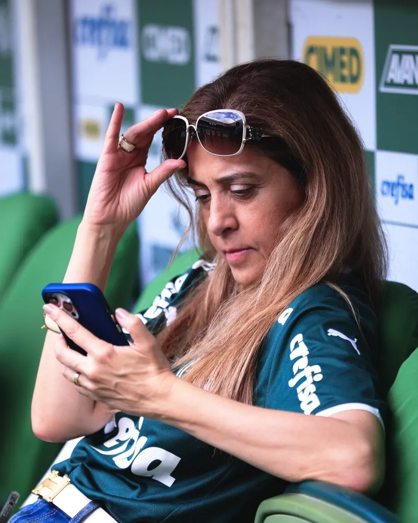 Leila Pereira, presidente do Palmeiras, antes de partida contra o São Bento no estádio Arena Allianz Parque pelo campeonato Paulista 2023. Foto: Ettore Chiereguini/AGIF