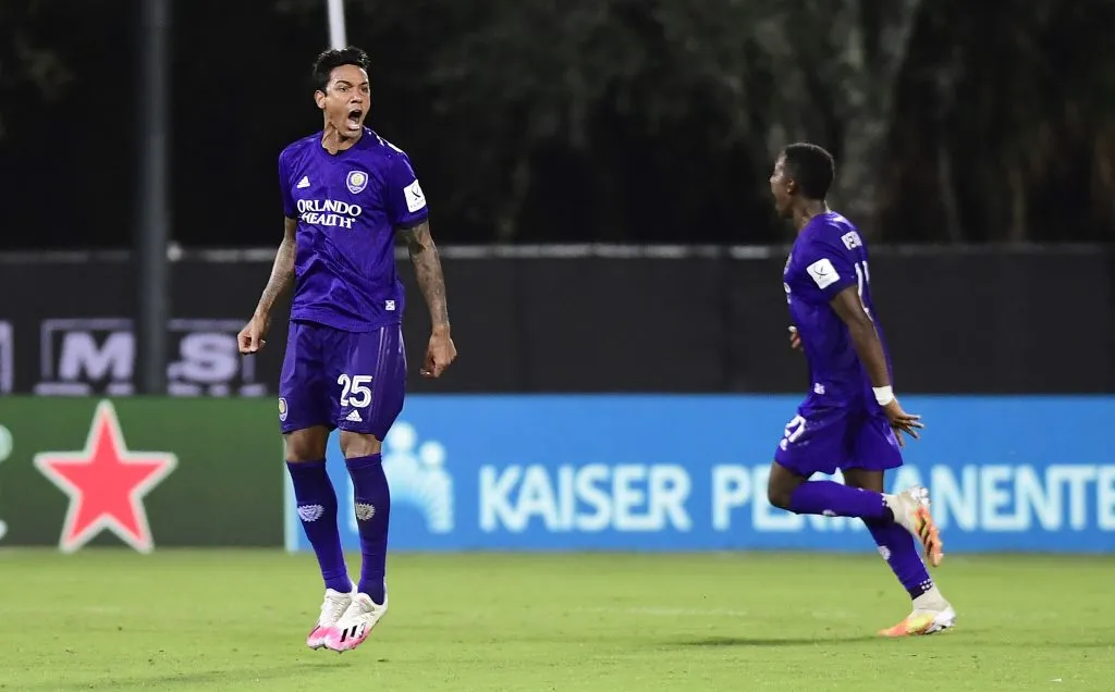 Antônio Carlos (à esquerda) está no futebol dos EUA desde 2020 – Foto: Emilee Chinn/Getty Images