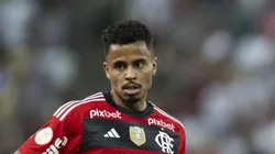 Foto: Jorge Rodrigues/AGIF - Allan ganha surpresa da torcida do Flamengo