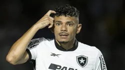 Tiquinho Soares jogador do Botafogo durante partida contra o Vasco no estadio Sao Januario pelo campeonato Brasileiro A 2023. Jorge Rodrigues/AGIF