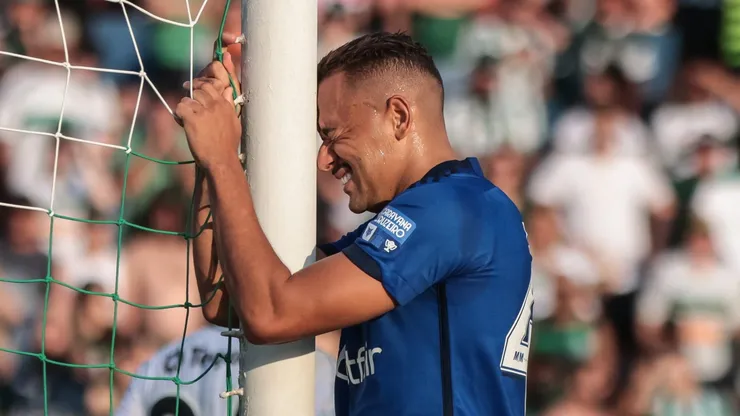 Situação do Cruzeiro é preocupante na tabela. Foto: Robson Mafra/AGIF