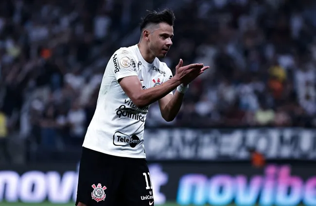 Ángel Romero, jogador do Corinthians, comemora seu gol durante partida contra o Atletico-MG no estádio Arena Corinthians pelo campeonato Brasileiro A 2023. Foto: Fabio Giannelli/AGIF