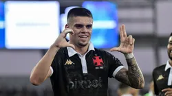 RJ - RIO DE JANEIRO - 16/09/2023 - BRASILEIRO A 2023, VASCO X FLUMINENSE - Gabriel Pec jogador do Vasco comemora seu gol durante partida contra o Fluminense no estadio Engenhao pelo campeonato Brasileiro A 2023. Foto: Thiago Ribeiro/AGIF